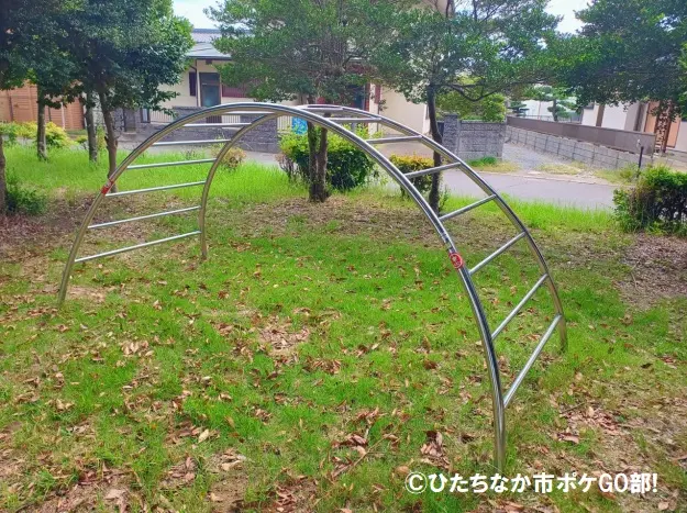 うんてい
