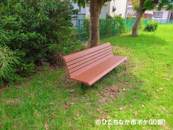 ベンチ