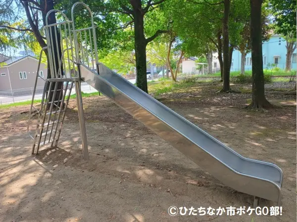すべり台